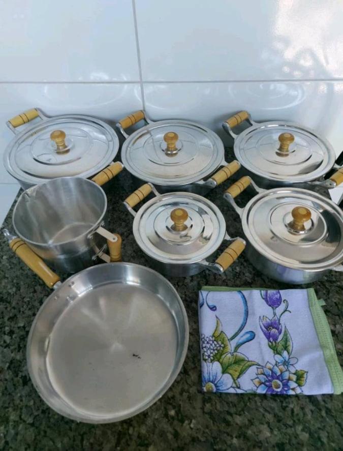 100 Mts Praia Roupa Cama Toalha Banho Wi-Fi Ar Condicionado Portaria 24 Horas سانتوس المظهر الخارجي الصورة