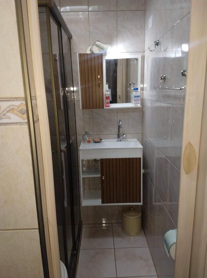 100 Mts Praia Roupa Cama Toalha Banho Wi-Fi Ar Condicionado Portaria 24 Horas سانتوس المظهر الخارجي الصورة