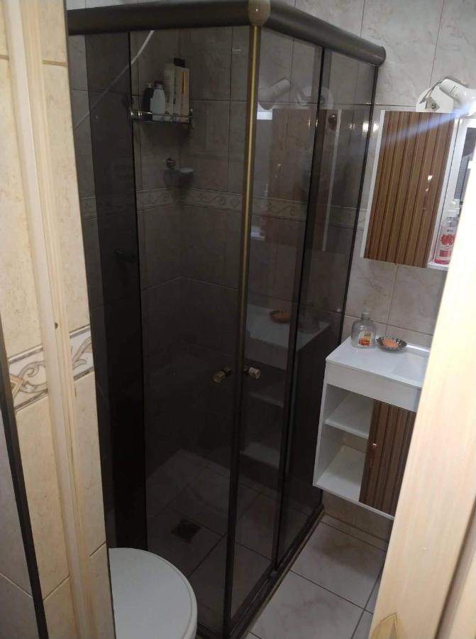 100 Mts Praia Roupa Cama Toalha Banho Wi-Fi Ar Condicionado Portaria 24 Horas سانتوس المظهر الخارجي الصورة